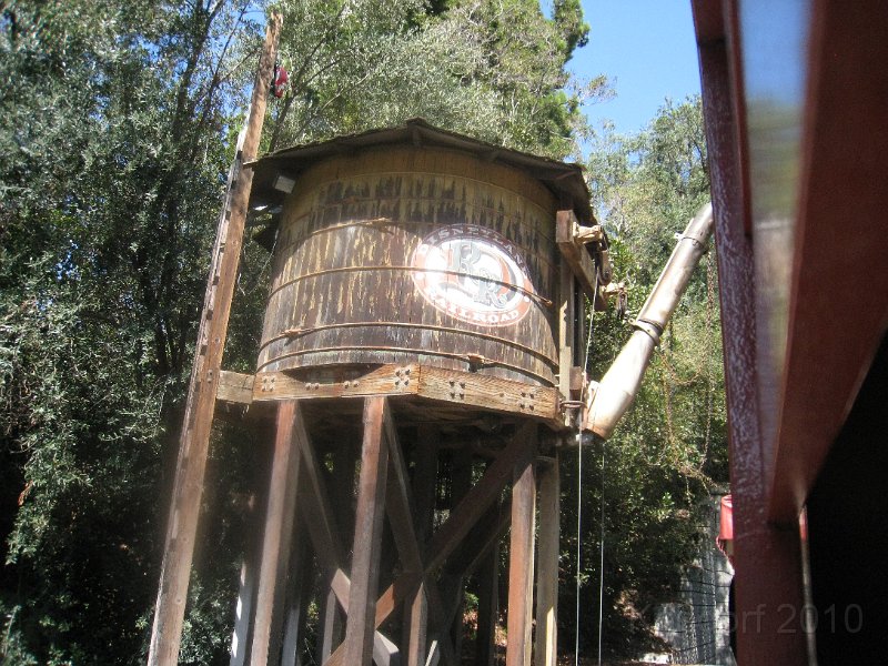Disneyland 2010 Park 0090.JPG